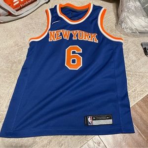 NY Knicks jersey